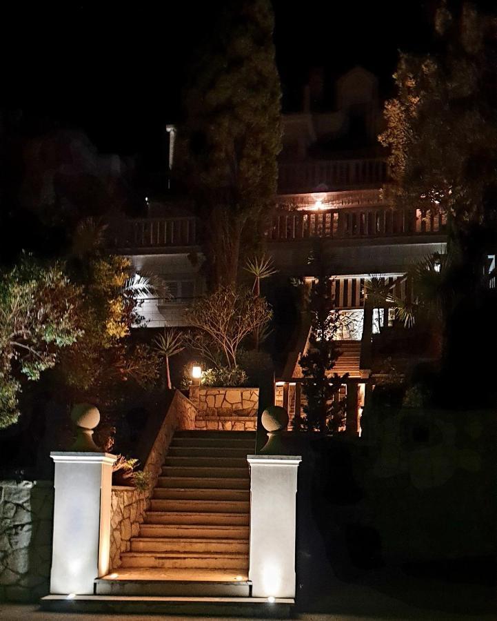 Villa Jade Apartments Front Row Sea View - Walk To Korcula Old Town Medvinjak Екстер'єр фото