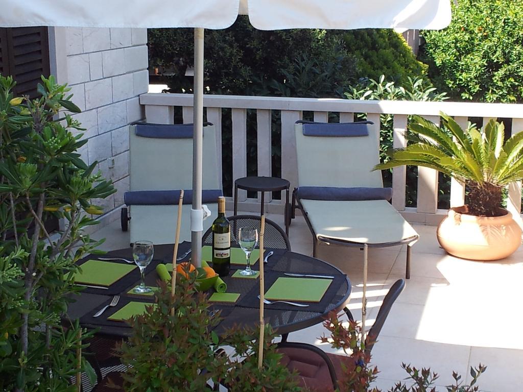 Villa Jade Apartments Front Row Sea View - Walk To Korcula Old Town Medvinjak Номер фото